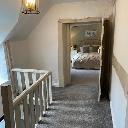Canalside Cottage In The Heart Of Llangollen. Екстер'єр фото