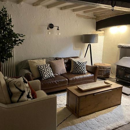 Canalside Cottage In The Heart Of Llangollen. Екстер'єр фото