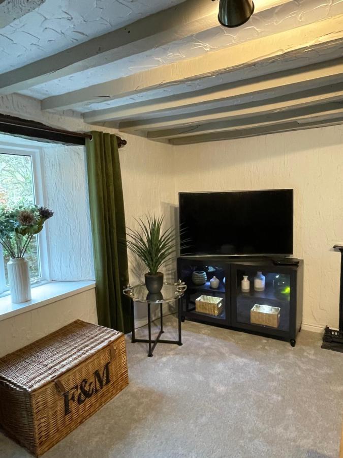 Canalside Cottage In The Heart Of Llangollen. Екстер'єр фото